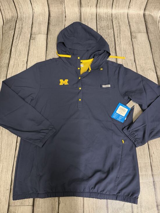 Columbia Jackets & Blazers - NWT Women’s Columbia Michigan Wolverines PFG Tamiami 1/4 Snap Jacket Navy Large